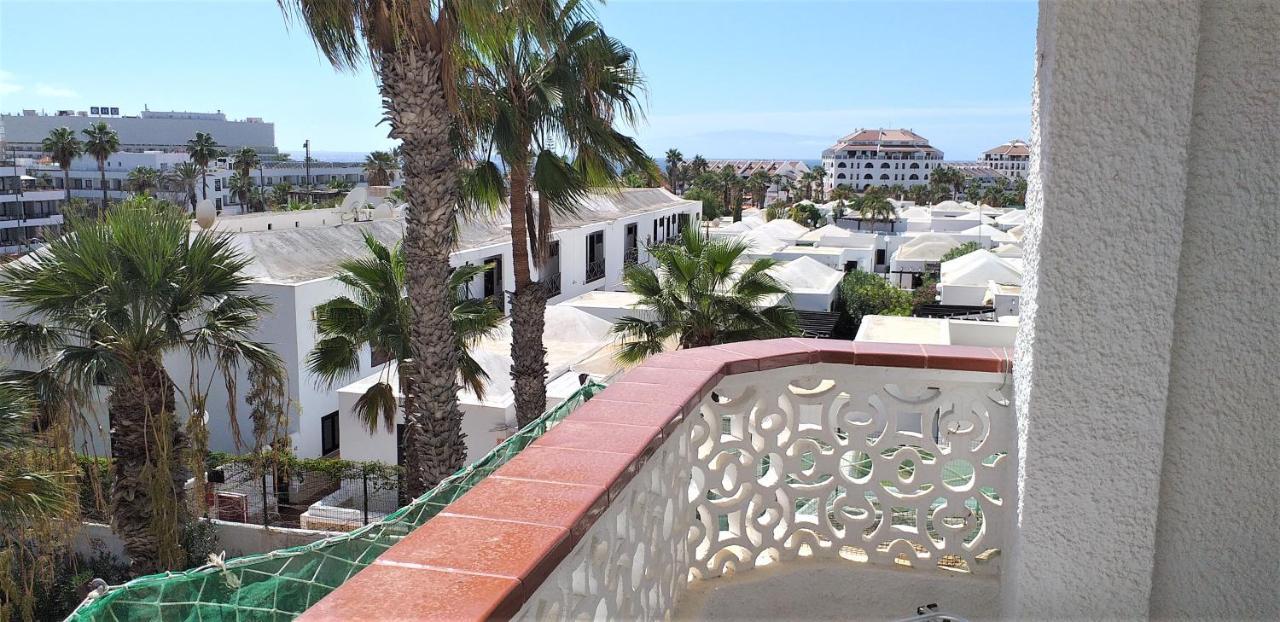 Apartment With A Large South-Facing Balcony, Sea View And Wifi In Las Americas Center Playa de las Americas (Tenerife) Exterior foto