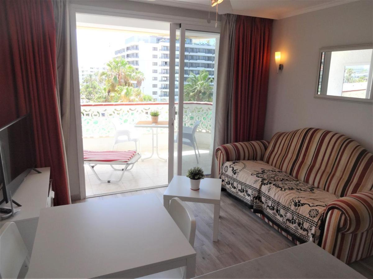Apartment With A Large South-Facing Balcony, Sea View And Wifi In Las Americas Center Playa de las Americas (Tenerife) Exterior foto
