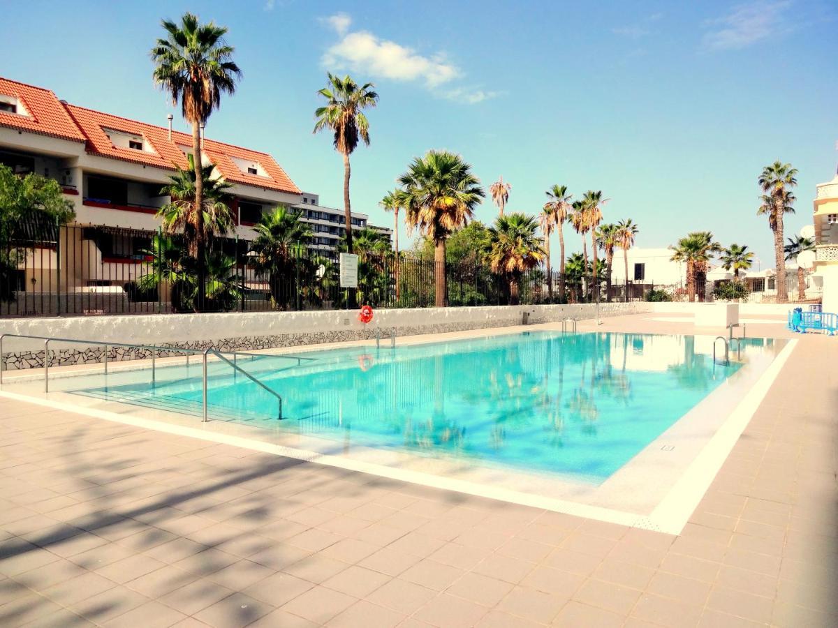 Apartment With A Large South-Facing Balcony, Sea View And Wifi In Las Americas Center Playa de las Americas (Tenerife) Exterior foto