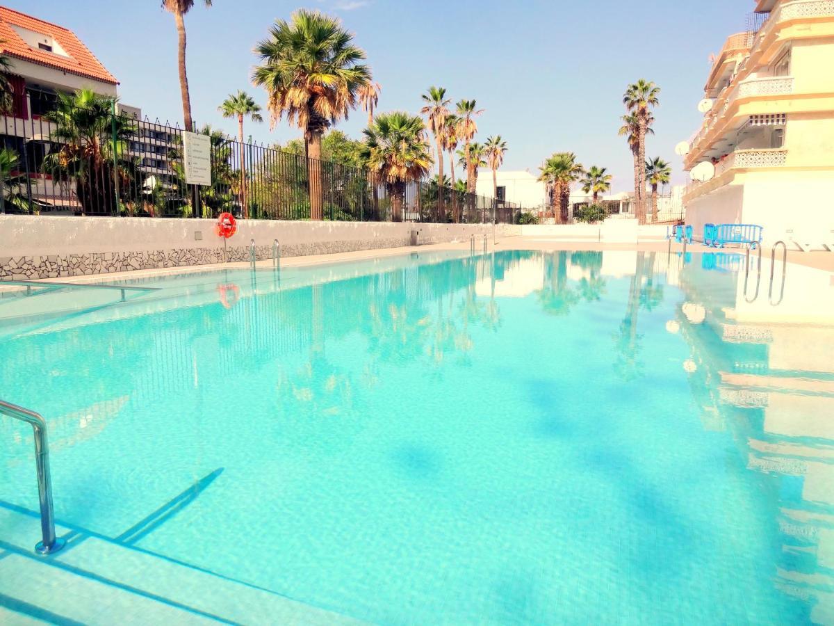 Apartment With A Large South-Facing Balcony, Sea View And Wifi In Las Americas Center Playa de las Americas (Tenerife) Exterior foto